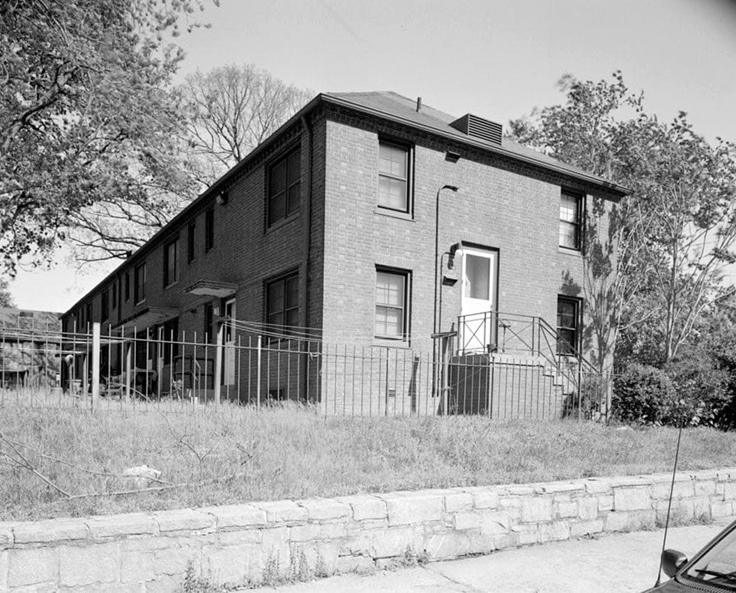 Historic Photo : Clark Howell Homes, Building F-1, 259 Clark Howell Place, Atlanta, Fulton County, GA 4 Photograph