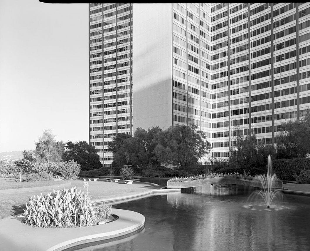 Historic Photo : Kaiser Center, 300 Lakeside Drive, Oakland, Alameda County, CA 4 Photograph