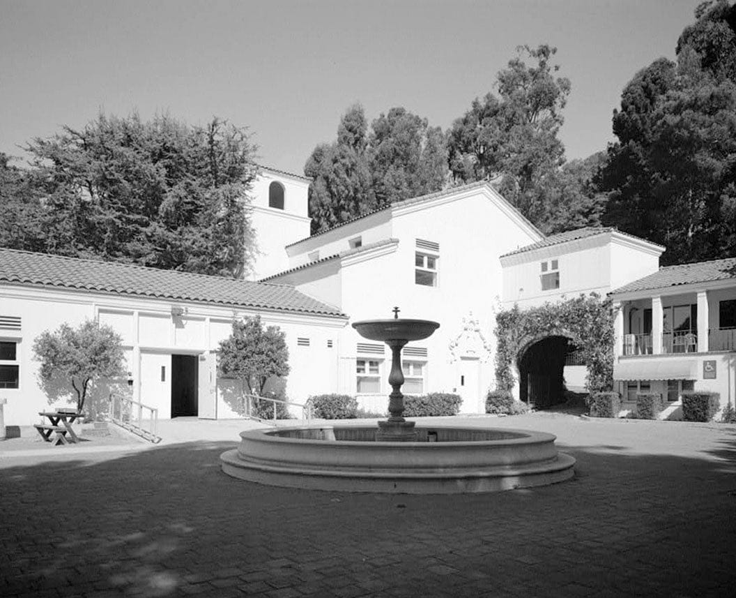 Historic Photo : J. Paul Getty Museum, Ranch House, 17985 Pacific Coast Highway, Malibu, Los Angeles County, CA 6 Photograph