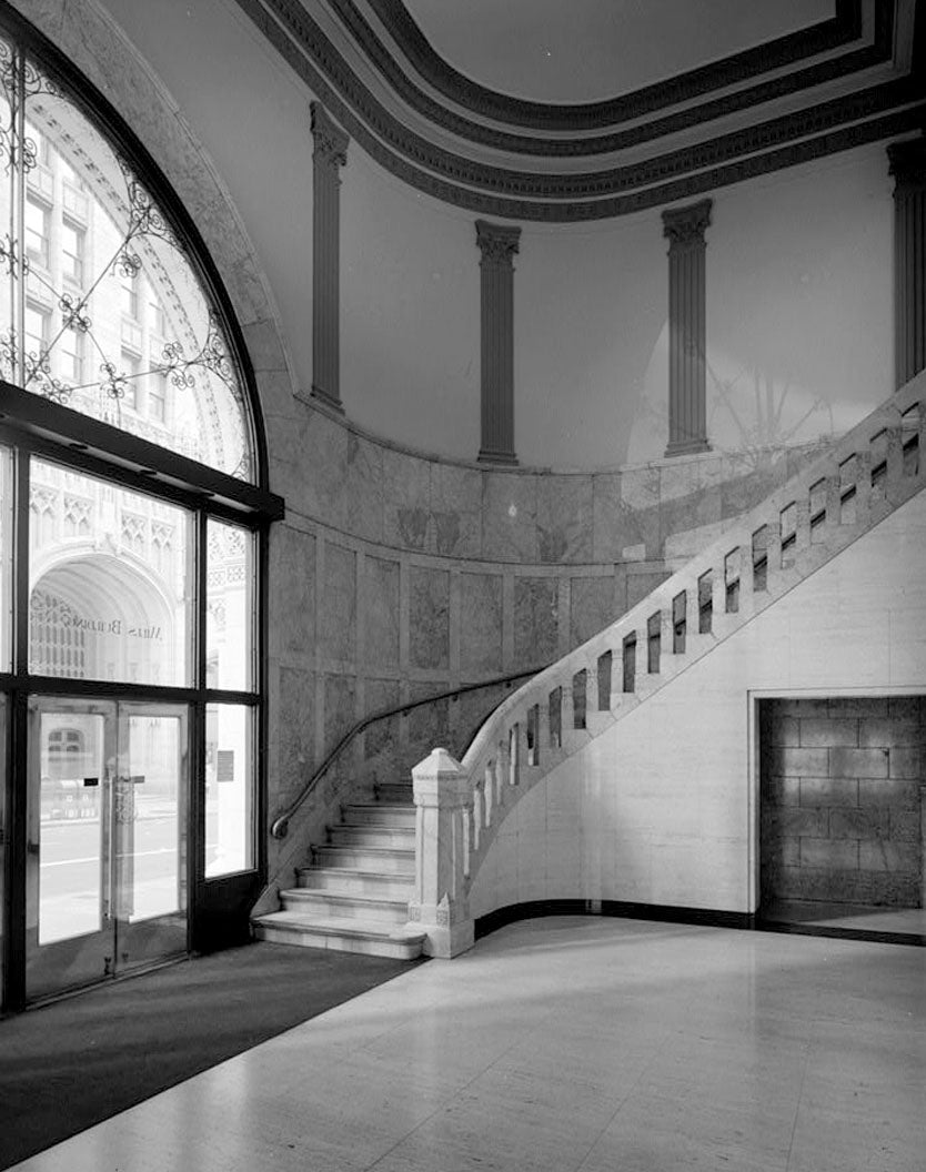 Historic Photo : Mills Building, 220 Montgomery Street, San Francisco, San Francisco County, CA 3 Photograph