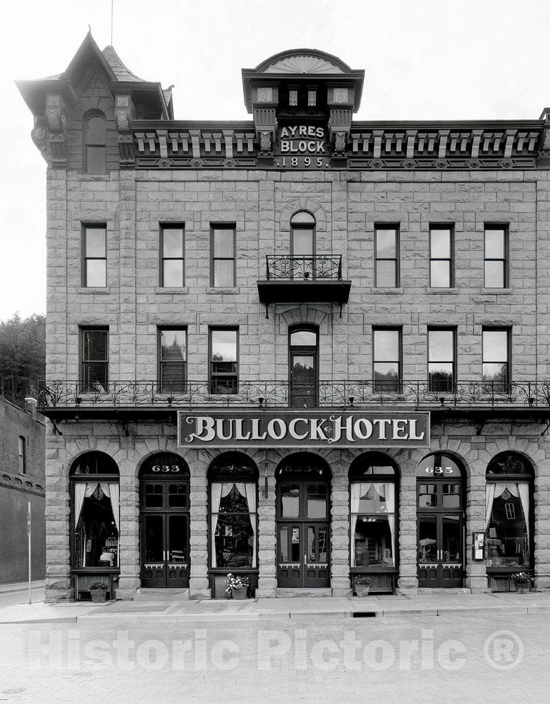 Deadwood, SD Photo - The Bullock, Deadwood, South Dakota's Oldest Hotel