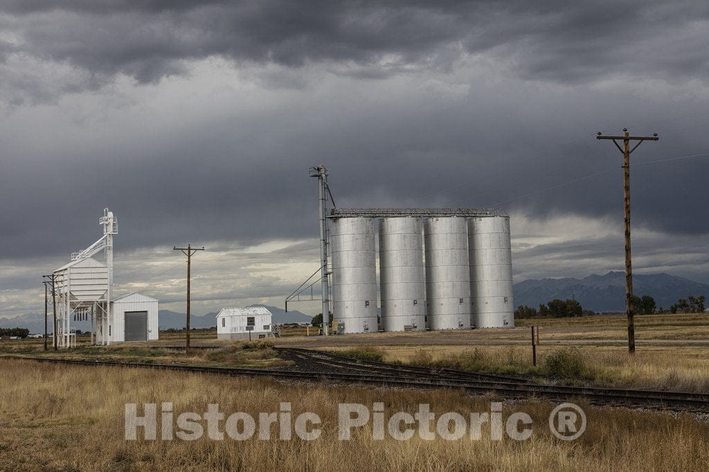 Conejos County, CO Photo - Agricultural Complex Along The Road Between La Jara and Antonito in Conejos County, Colorado, Near The New Mexico Border.