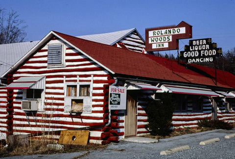 Historic Photo : 1982 Rolando Woods Inn, overall diagonal view, Route 16, Blue Ridge Summit, Pennsylvania | Margolies | Roadside America Collection | Vintage Wall Art :