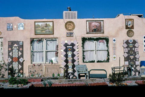 Historic Photo : 2001 Aztec Motel, frontal close-up view, Route 66, Albuquerque, New Mexico | Margolies | Roadside America Collection | Vintage Wall Art :