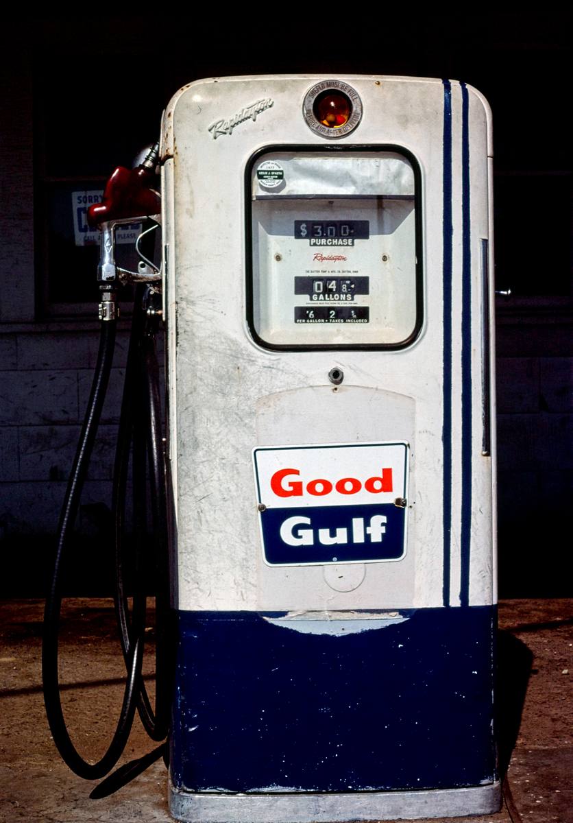 Historic Photo : 1977 Gulf gas pump, Waynesville, Ohio | Margolies | Roadside America Collection | Vintage Wall Art :