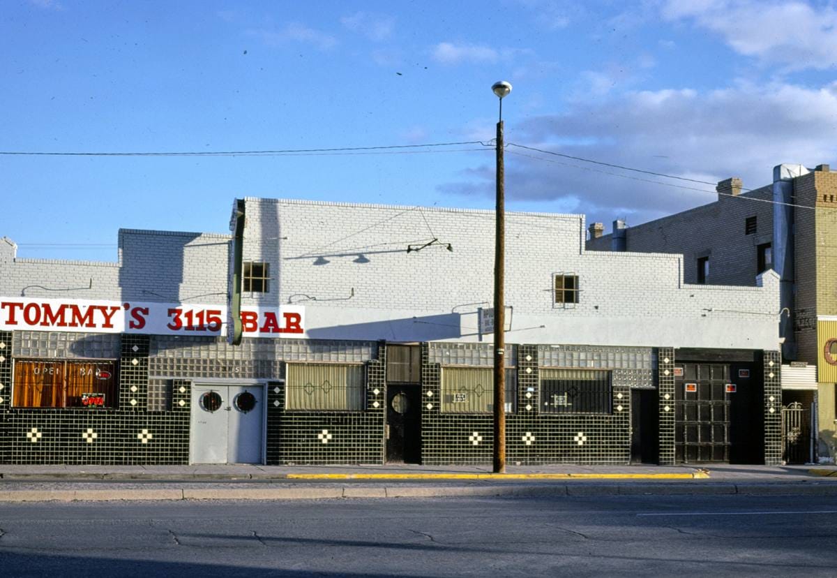 Historic Photo : 1979 Tommy's 3115 Bar, El Paso, Texas | Margolies | Roadside America Collection | Vintage Wall Art :