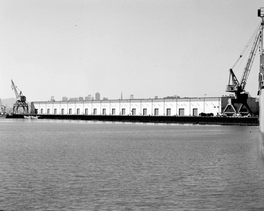 Historic Photo : Oakland Army Base, Transit Shed, East of Dunkirk Street & South of Burma Road, Oakland, Alameda County, CA 4 Photograph