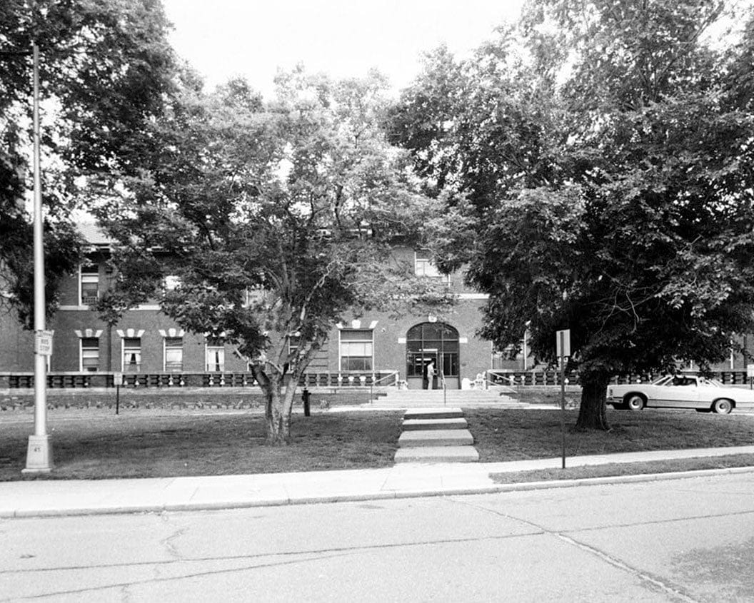 Historic Photo : St. Elizabeths Hospital, B Building, 2700 Martin Luther King Jr. Avenue, Southeast, Washington, District of Columbia, DC 2 Photograph