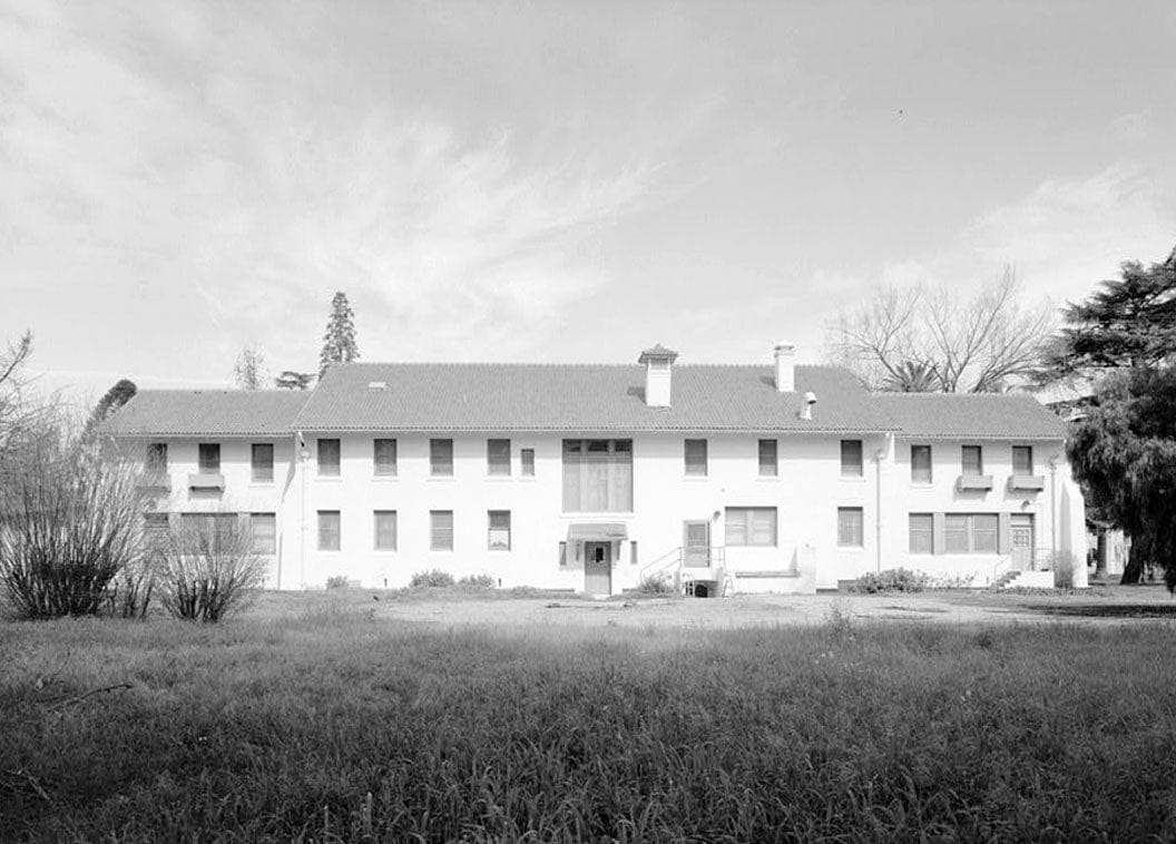 Historic Photo : Agnews State Hospital, Women's Convalescent Home, West Side of South Circle Drive, Santa Clara, Santa Clara County, CA 4 Photograph