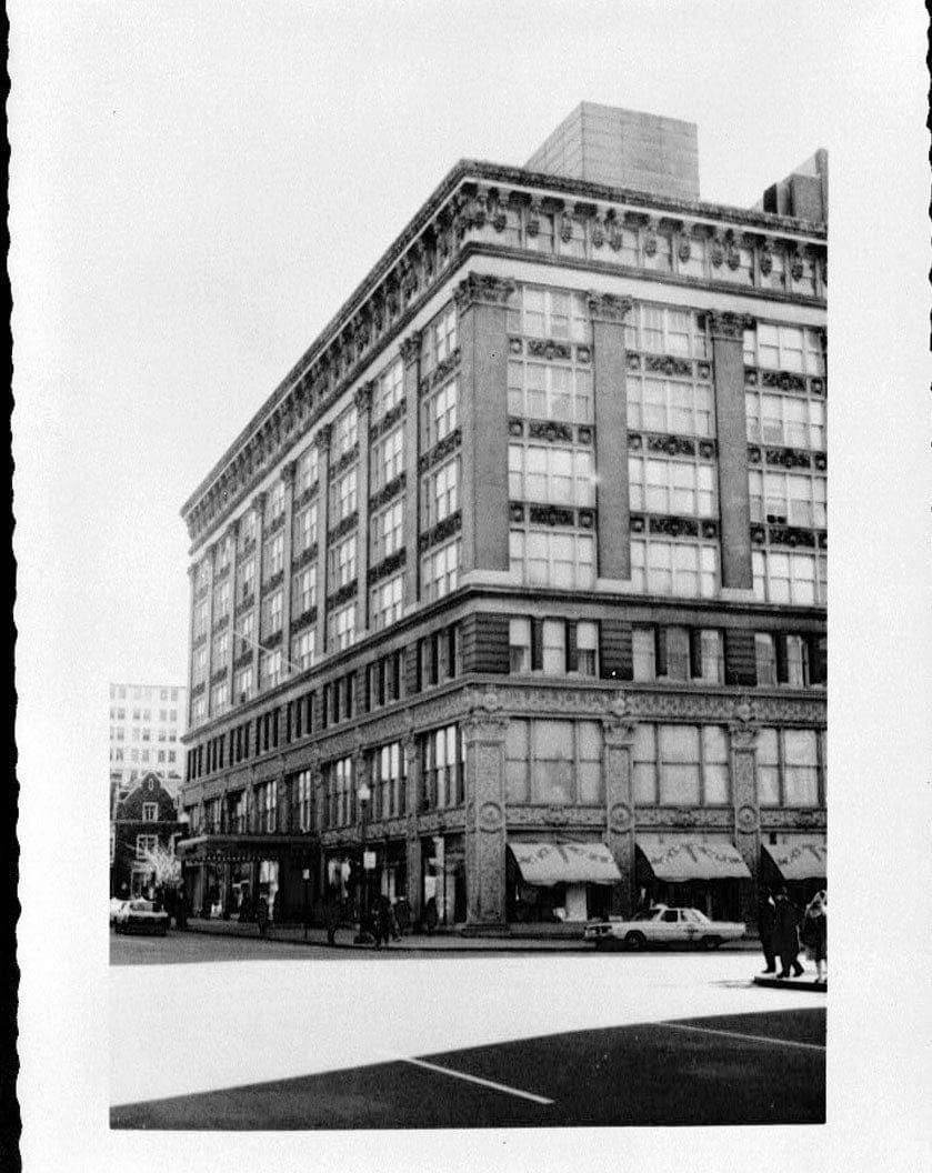 Historic Photo : Woodward & Lothrop Department Store, G & Eleventh Streets Northwest, Washington, District of Columbia, DC 3 Photograph