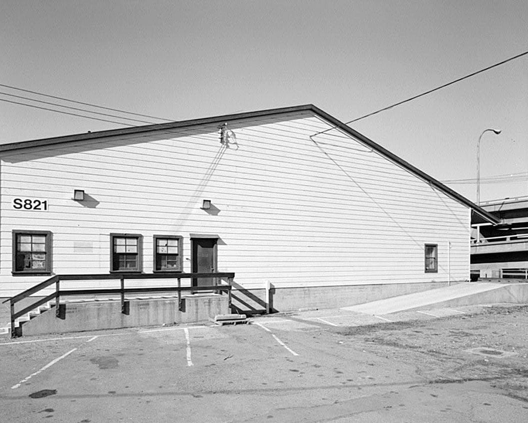 Historic Photo : Oakland Army Base, Storehouse Type, Ukraine & Maritime Streets, Oakland, Alameda County, CA 1 Photograph