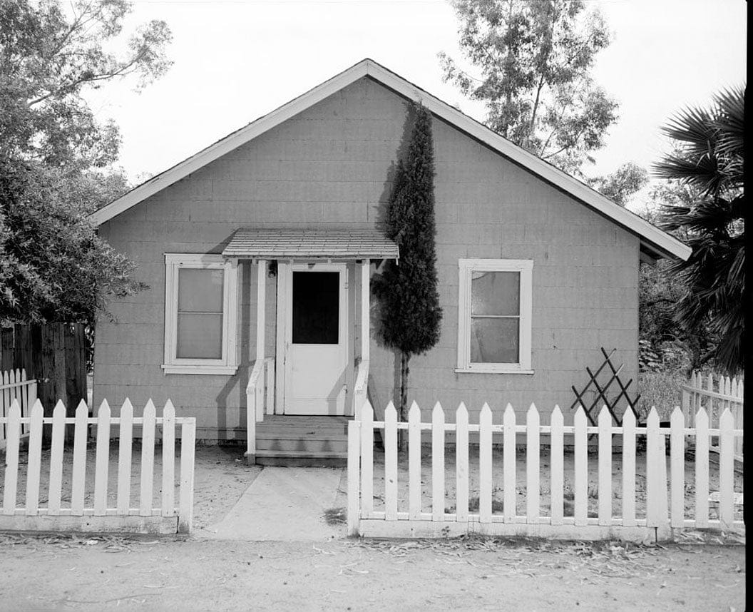 Historic Photo : Irvine Ranch Agricultural Headquarters, Carillo Tenant House, Southwest of Intersection of San Diego & Santa Ana Freeways, Irvine, Orange County, CA 2 Photograph