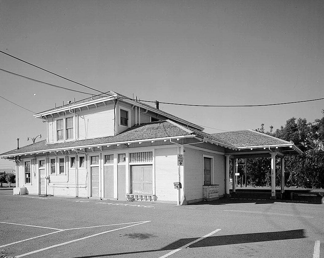 Historic Photo : Southern Pacific Depot, 21 East Millbrae Avenue, Millbrae, San Mateo County, CA 4 Photograph