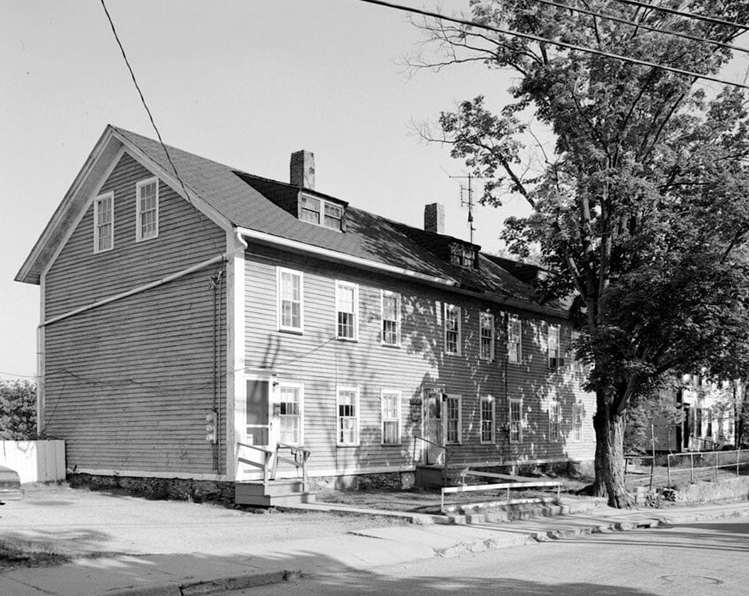 Historic Photo : Putnam Manufacturing Company Workers' Houses, 317 Church Street (House), Putnam, Windham County, CT 1 Photograph