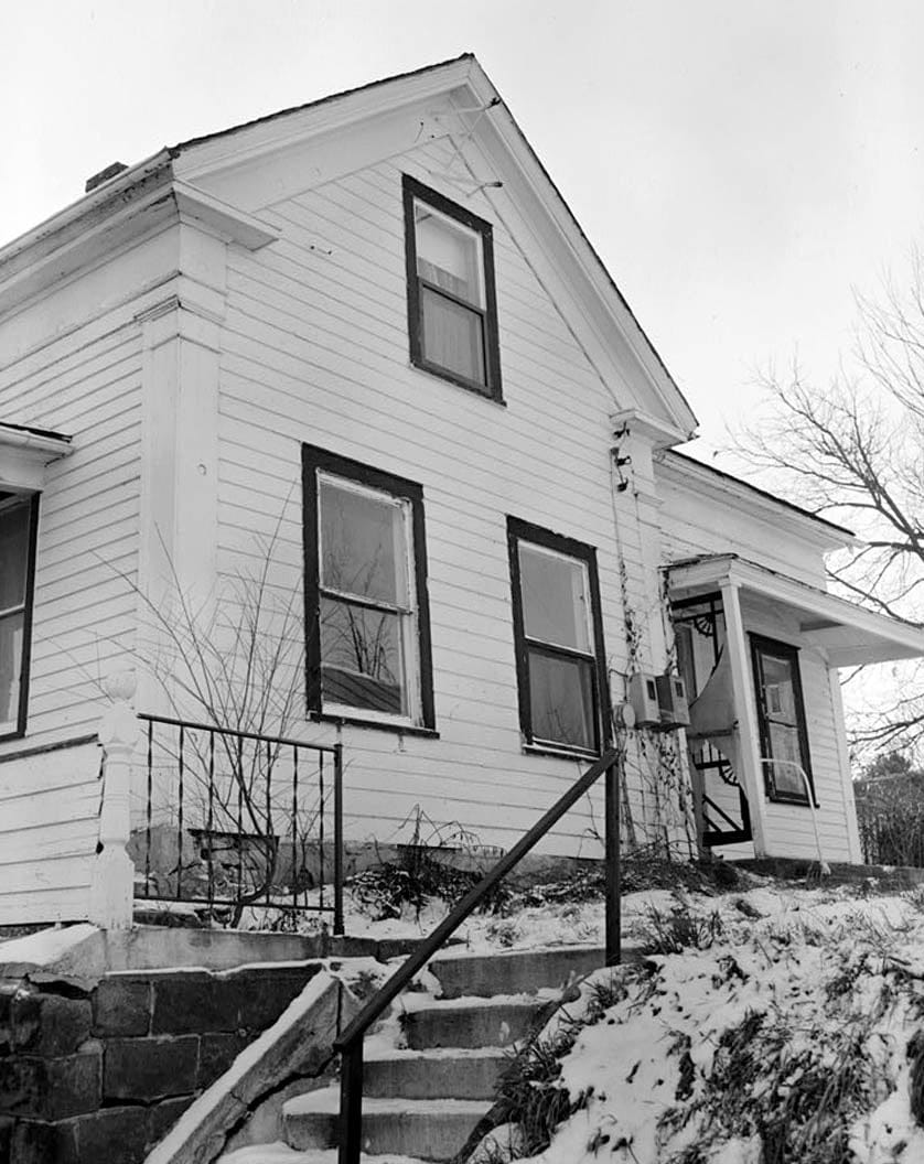 Historic Photo : P. J. Almquist House, 16 Second Street Northwest, Waukon, Allamakee County, IA 15 Photograph