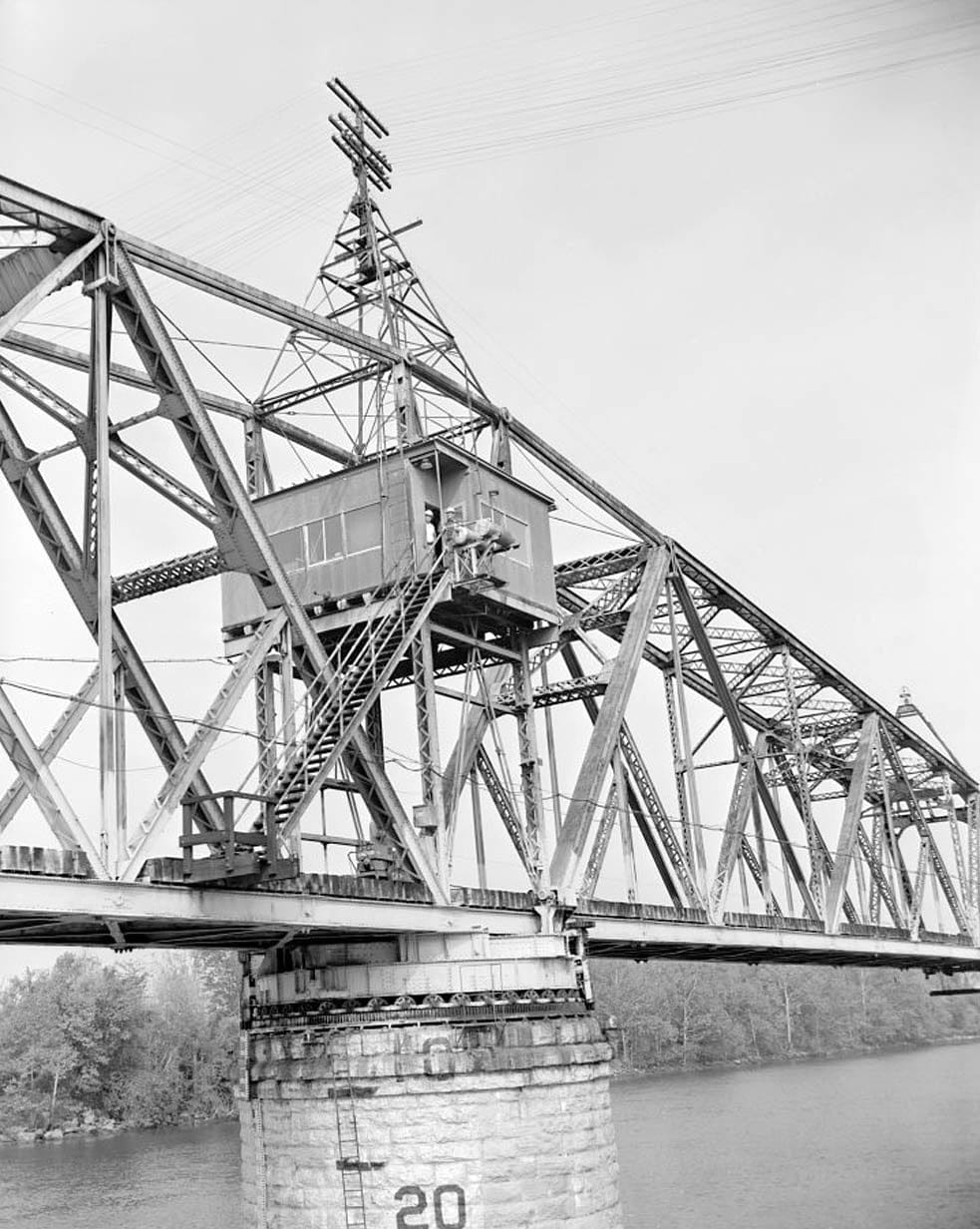 Historic Photo : Bridgeport Swing Span Bridge, Spanning Tennessee River, Bridgeport, Jackson County, AL 10 Photograph