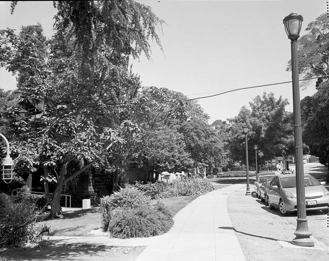 Historic Photo : Piedmont Way & the Berkeley Property Tract, East of College Avenue between Dwight Way & U.C. Memorial Stadium, Berkeley, Alameda County, CA 2 Photograph