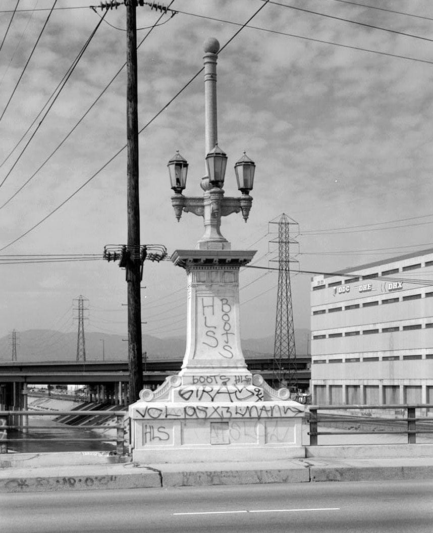 Historic Photo : Ninth Street Viaduct, Spanning Los Angeles River at Olympic Boulevard, Los Angeles, Los Angeles County, CA 13 Photograph