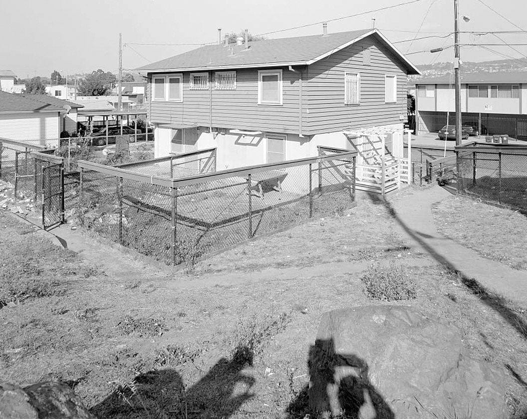 Historic Photo : Easter Hill Village, Building No. 43, West side of South Twenty-eighth Street, north of Foothill Avenue, Richmond, Contra Costa County, CA 1 Photograph