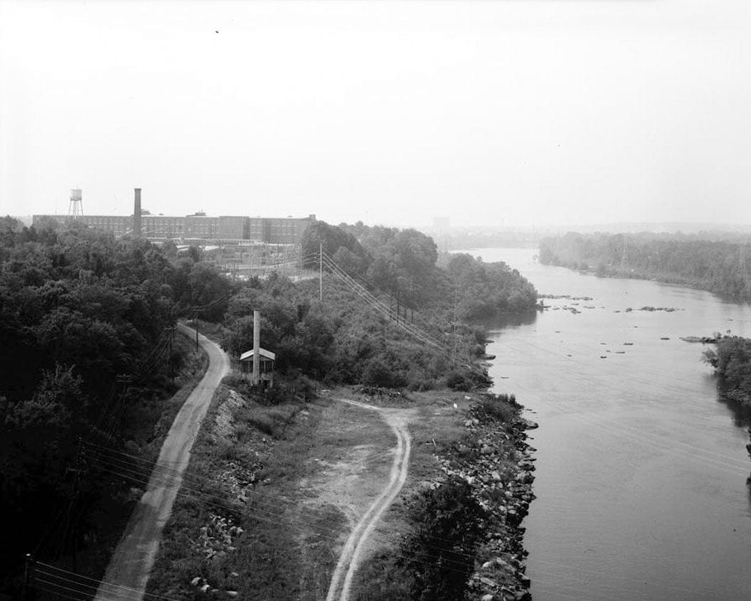 Historic Photo Columbus Manufacturing Company, Thirtysecond Street