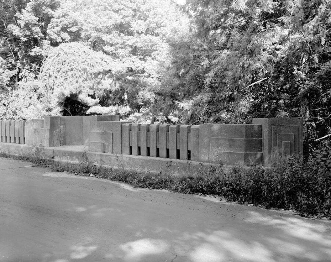 Historic Photo : Merritt Parkway, Lapham Avenue Bridge, Spanning Merritt Parkway at State Route 165, New Canaan, Fairfield County, CT 2 Photograph