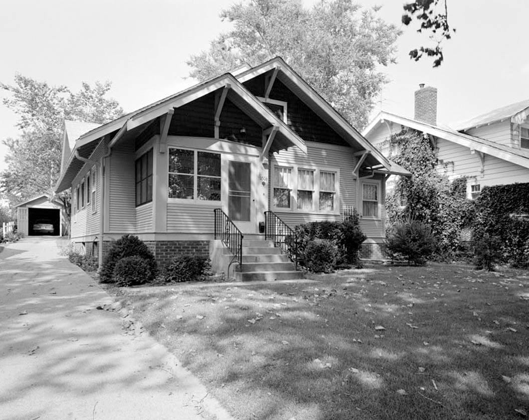 Historic Photo : Bungalow House, 1506 Thompson Avenue, Des Moines, Polk County, IA 1 Photograph