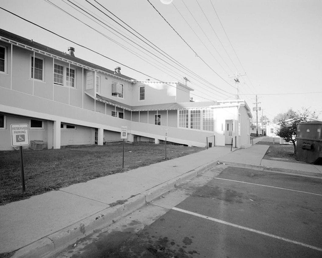 Historic Photo : Fitzsimons General Hospital, Infirmary, Northwest Corner of East Bushnell Avenue & South Page Street, Aurora, Adams County, CO 6 Photograph