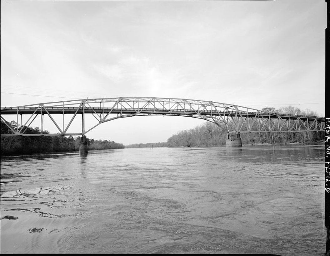 Historic Photo : Apalachicola River Bridge, State Route 20 spanning the Apalachicola River, Blountstown, Calhoun County, FL 1 Photograph
