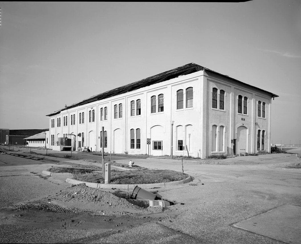 Historic Photo : U.S. Naval Air Station, Marine Barracks, 232 East Avenue, Pensacola, Escambia County, FL 6 Photograph