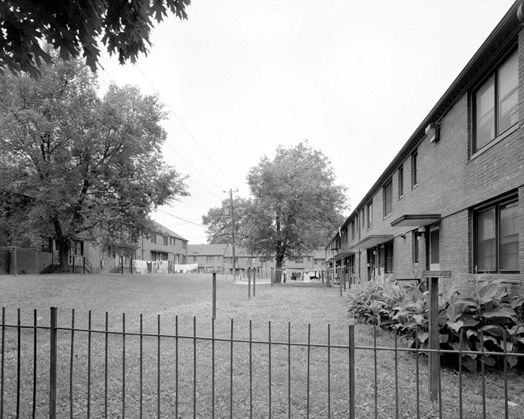 Historic Photo : Clark Howell Homes, Building 12-A, 500 Lovejoy Street, Atlanta, Fulton County, GA 3 Photograph