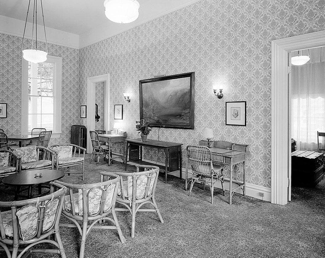 Historic Photo : Wawona Hotel, Hotel, Wawona, Mariposa County, CA 2 Photograph