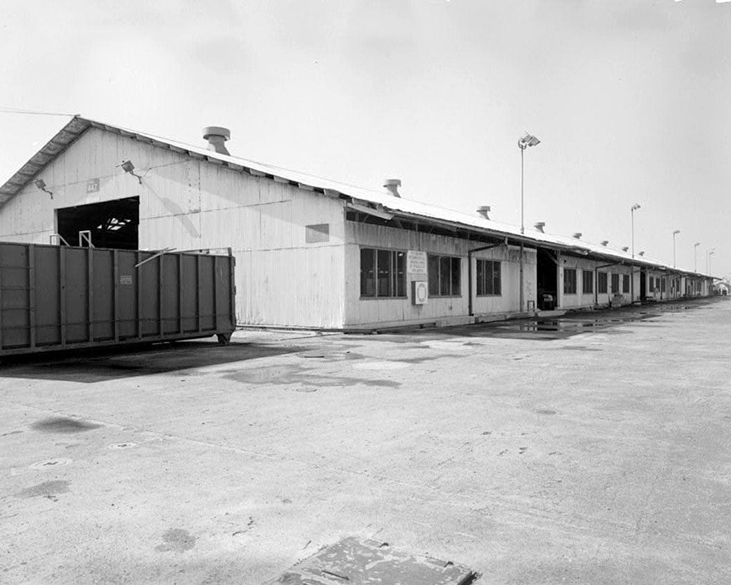 Historic Photo : U.S. Naval Base, Pearl Harbor, Waterfront Transit Shed, Between Northampton Avenue & Wharf K3, Pearl City, Honolulu County, HI 1 Photograph