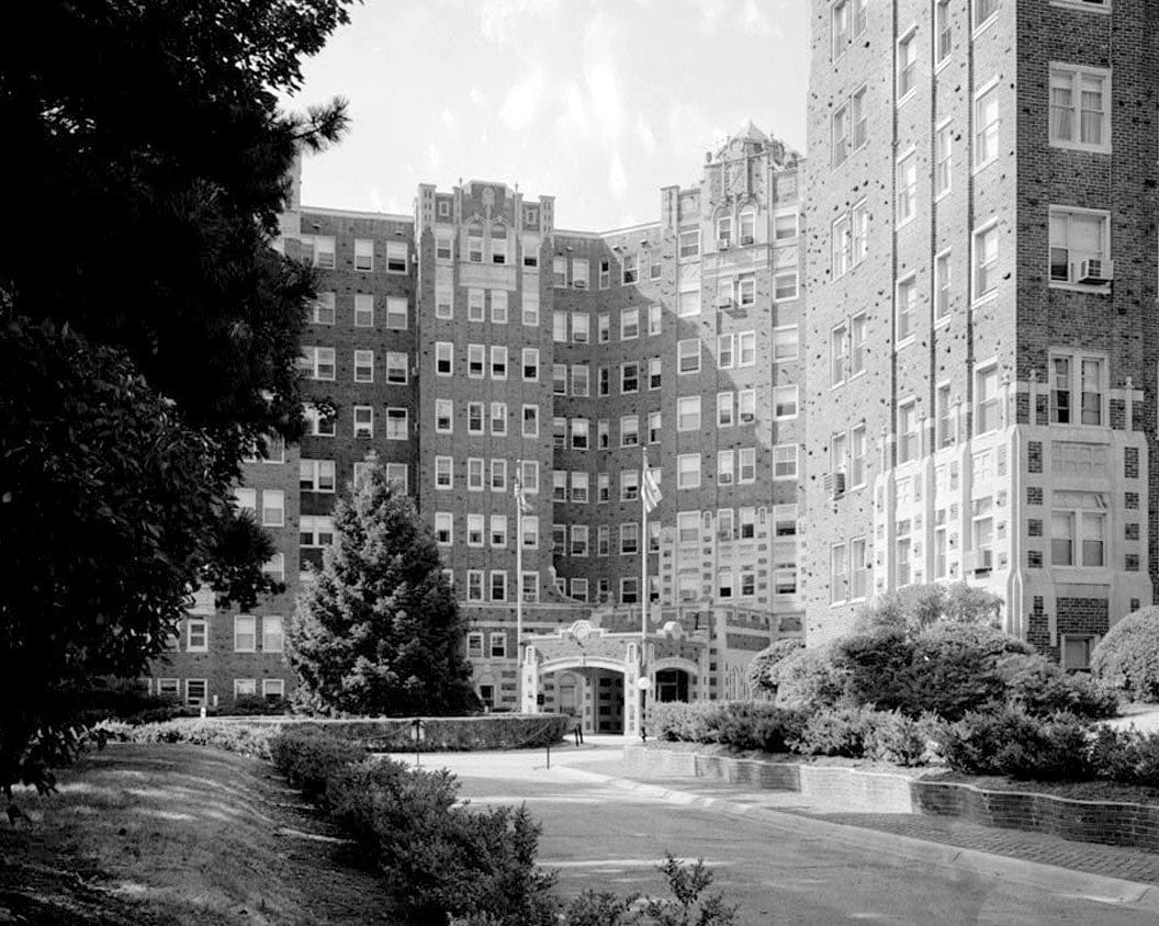 Historic Photo : The Broadmoor Apartment Building, 3601 Connecticut Avenue, Washington, District of Columbia, DC 1 Photograph