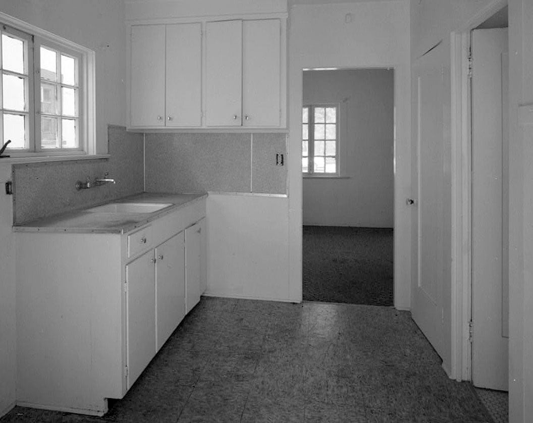 Historic Photo : Heilman Villas, Bungalow, 1060 Seventh Street, Coronado, San Diego County, CA 2 Photograph