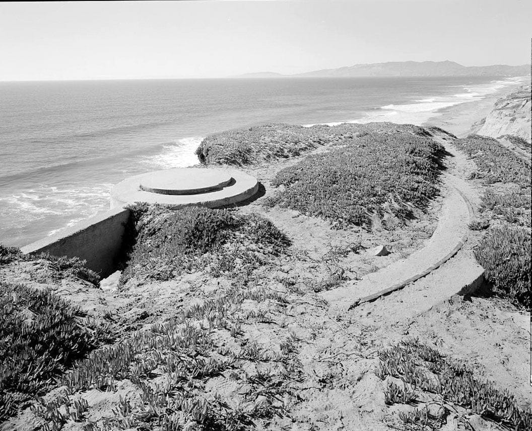 Historic Photo : Fort Funston, Panama Mounts for 155mm Guns, Skyline B ...