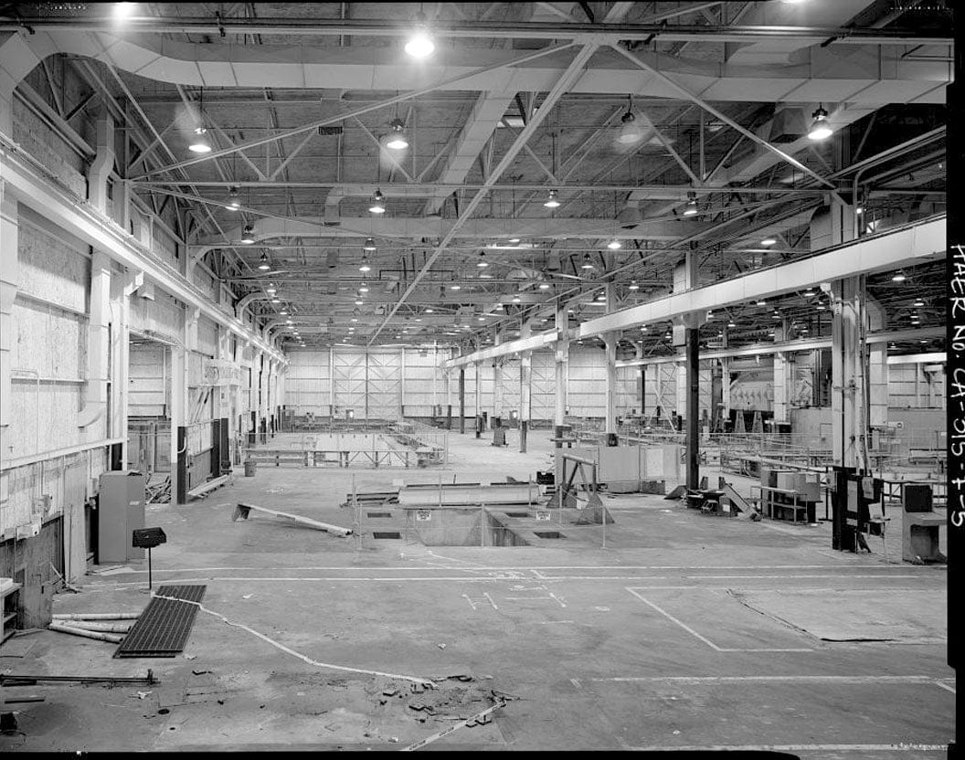Historic Photo : Douglas Aircraft Company Long Beach Plant, Aircraft Parts Shipping & Receiving Building, 3855 Lakewood Boulevard, Long Beach, Los Angeles County, CA 2 Photograph