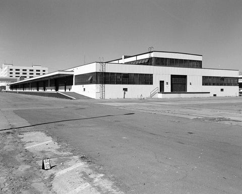 Oakland Naval Supply Center, Heavy Materials & Paint-Oil Storehouses, Between Fourth & Sixth streets, between B & D Streets, Oakland, Alameda County, CA 1