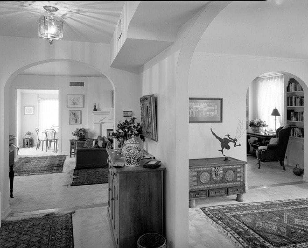 Historic Photo : MacDill Air Force Base, Field Officers' Quarters, 2112 Staff Circle, Tampa, Hillsborough County, FL 5 Photograph