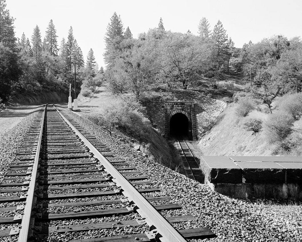 Historic Photo : Central Pacific Transcontinental Railroad, Tunnel No. 25, Milepost 133.09, Applegate, Placer County, CA 2 Photograph