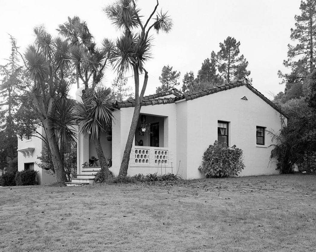 Historic Photo : Hamilton Field, Company Officers' Quarters Type E, South Oakwood Drive & Las Lomas Drive, Novato, Marin County, CA 2 Photograph