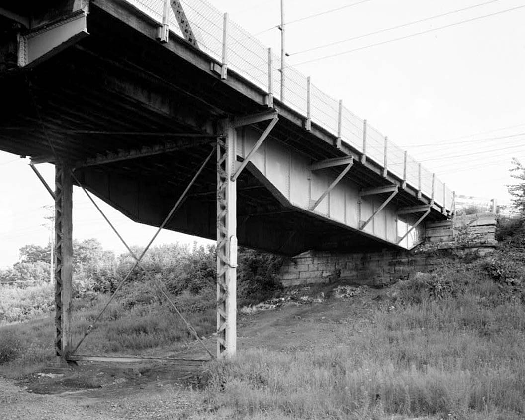 Historic Photo : Sixth Street Viaduct, Spanning Burlington Northern Railroad & Valley Street, Burlington, Des Moines County, IA 10 Photograph
