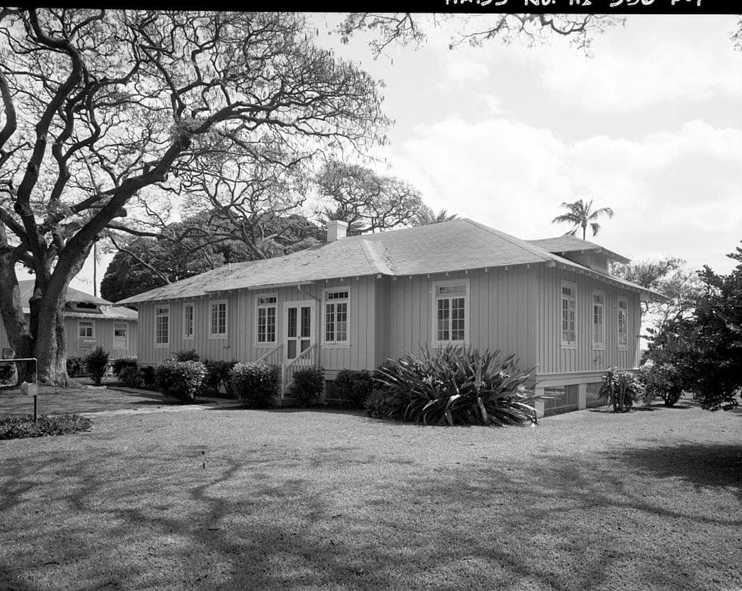 Historic Photo : U.S. Naval Base, Pearl Harbor, Naval Housing Area Hospital Point, Pharmacist's Quarters Type, 13-16 First Street, Pearl City, Honolulu County, HI 1 Photograph