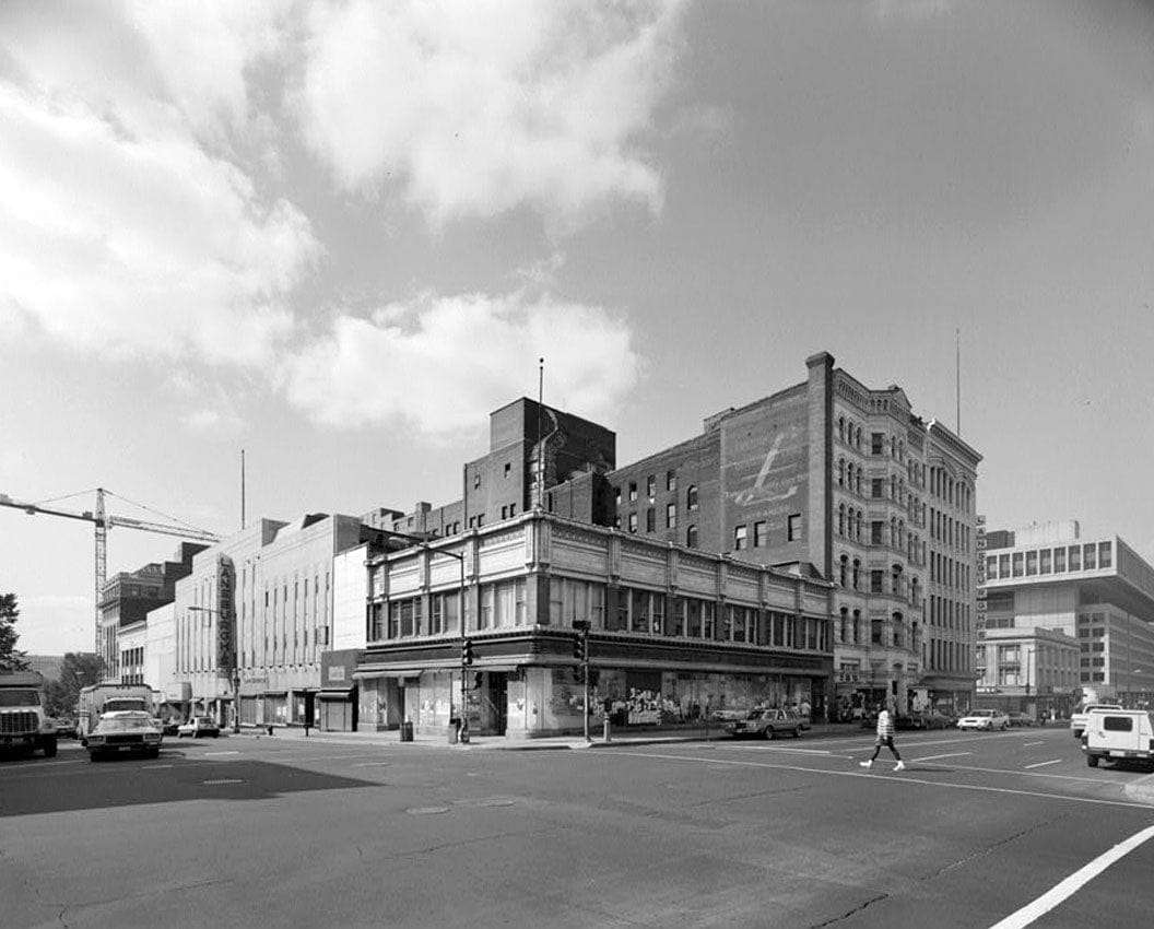Historic Photo : S. S. Kresge Company, 712 E Street, Northwest, Washington, District of Columbia, DC 2 Photograph