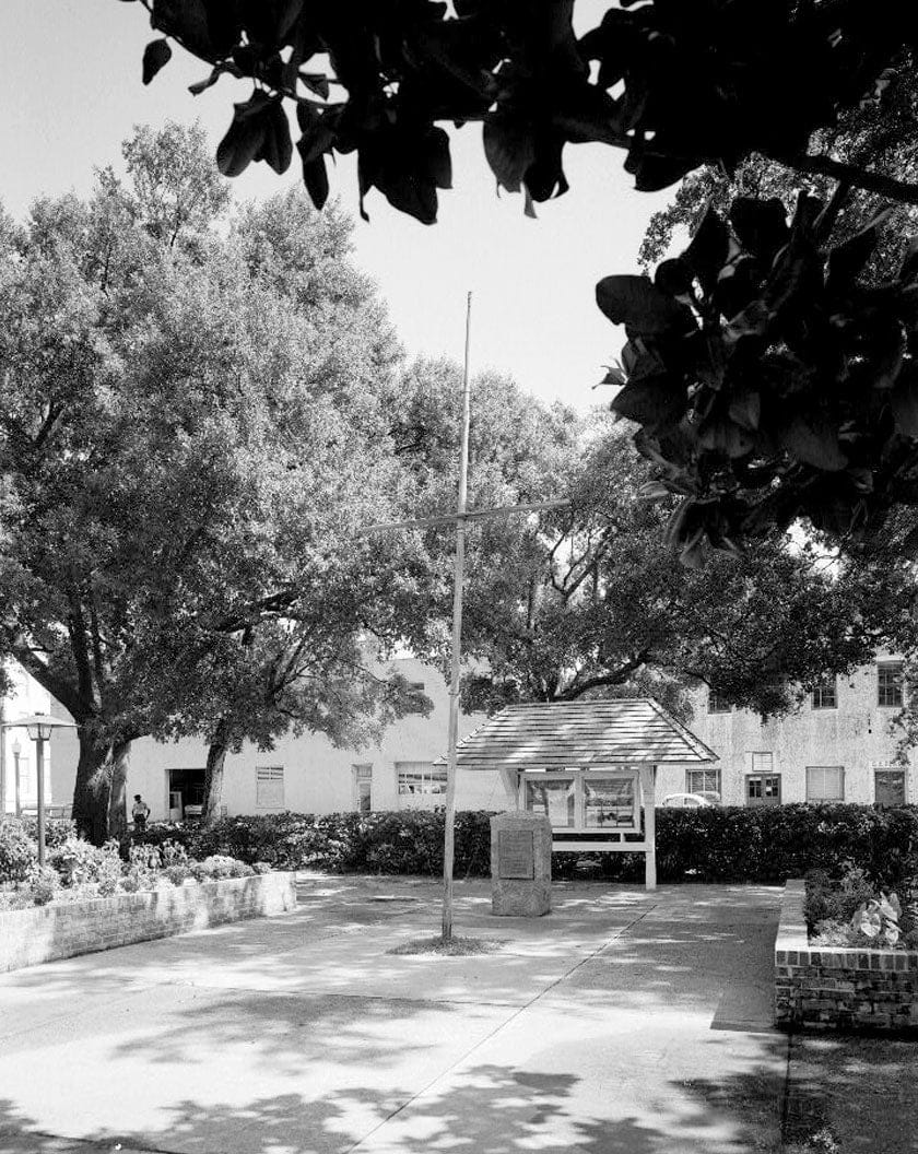 Historic Photo : Plaza Ferdinand VII, Palafox, Government, Jefferson, & Zaragoza Streets, Pensacola, Escambia County, FL 1 Photograph