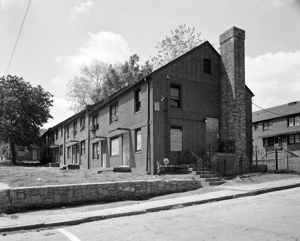 Historic Photo : Clark Howell Homes, Building J-1, 432 Venable Street, Atlanta, Fulton County, GA 3 Photograph