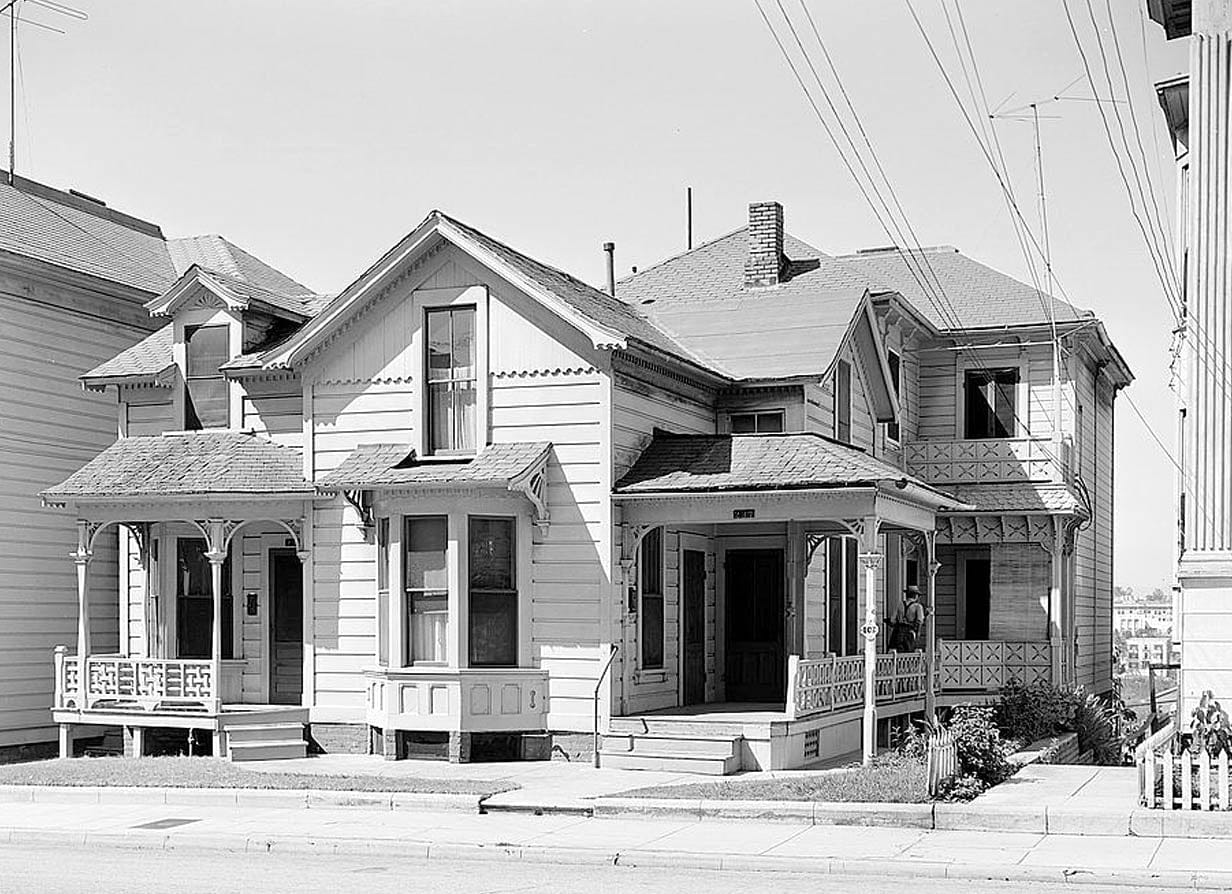 Historic Photo : 237-241 South Bunker Hill Avenue (House), Los Angeles, Los Angeles County, CA 1 Photograph