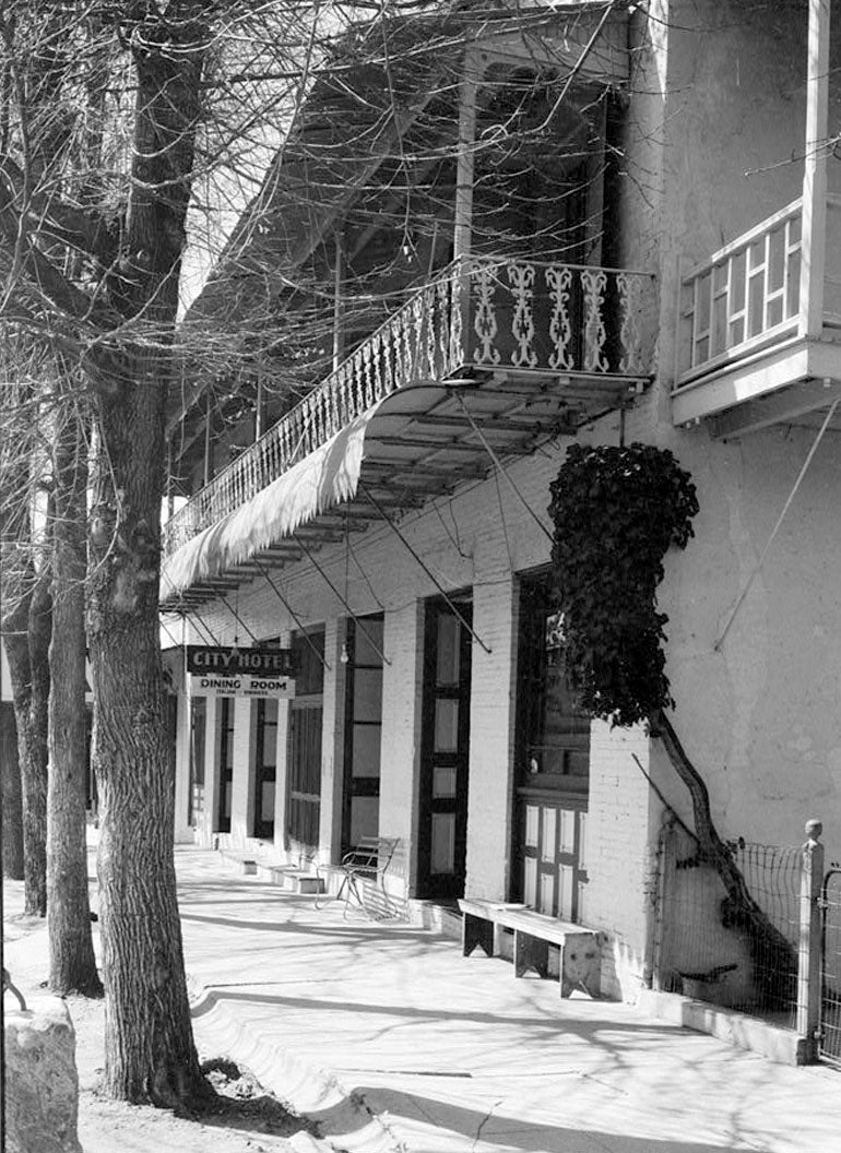 Historic Photo : City Hotel, Main Street (Columbia State Historical Park), Columbia, Tuolumne County, CA 1 Photograph
