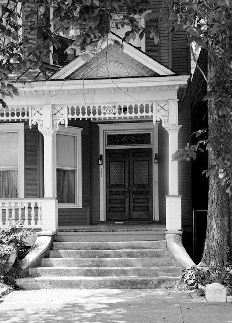 Historic Photo : Savannah Victorian Historic District, 321 East Bolton Street (House), Savannah, Chatham County, GA 4 Photograph