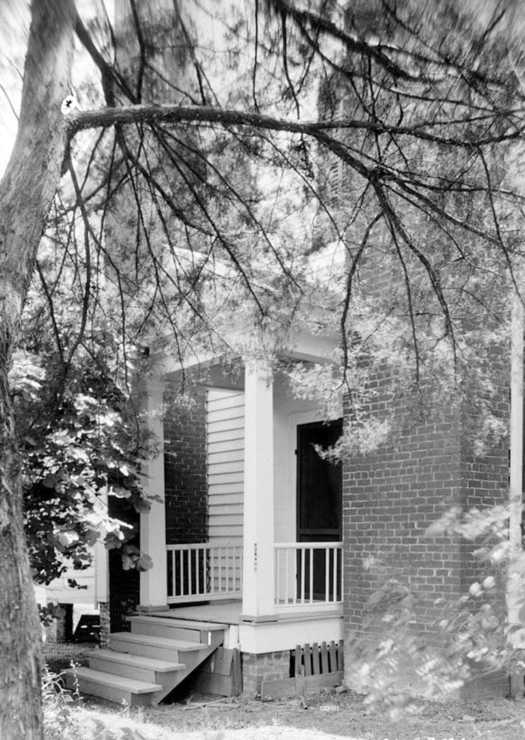 Historic Photo : Ferguson-Long House, Chopitoulas Street (State Highway 14), Pickensville, Pickens County, AL 3 Photograph
