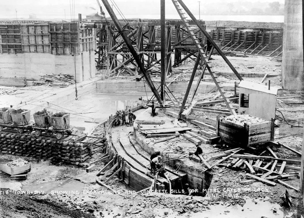 Historic Photo : Mississippi River 9-Foot Channel, Lock & Dam No. 19, Upper Mississippi River, Keokuk, Lee County, IA 48 Photograph